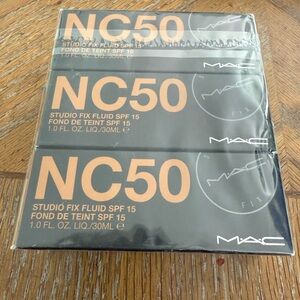 MAC Cosmetics Studio Fix Fluid SPF 15 Foundation NC50